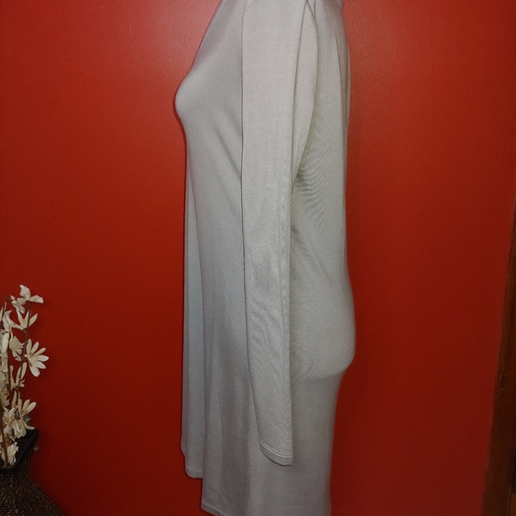 Lou & Grey Dress NWOT - Picture 3 of 7